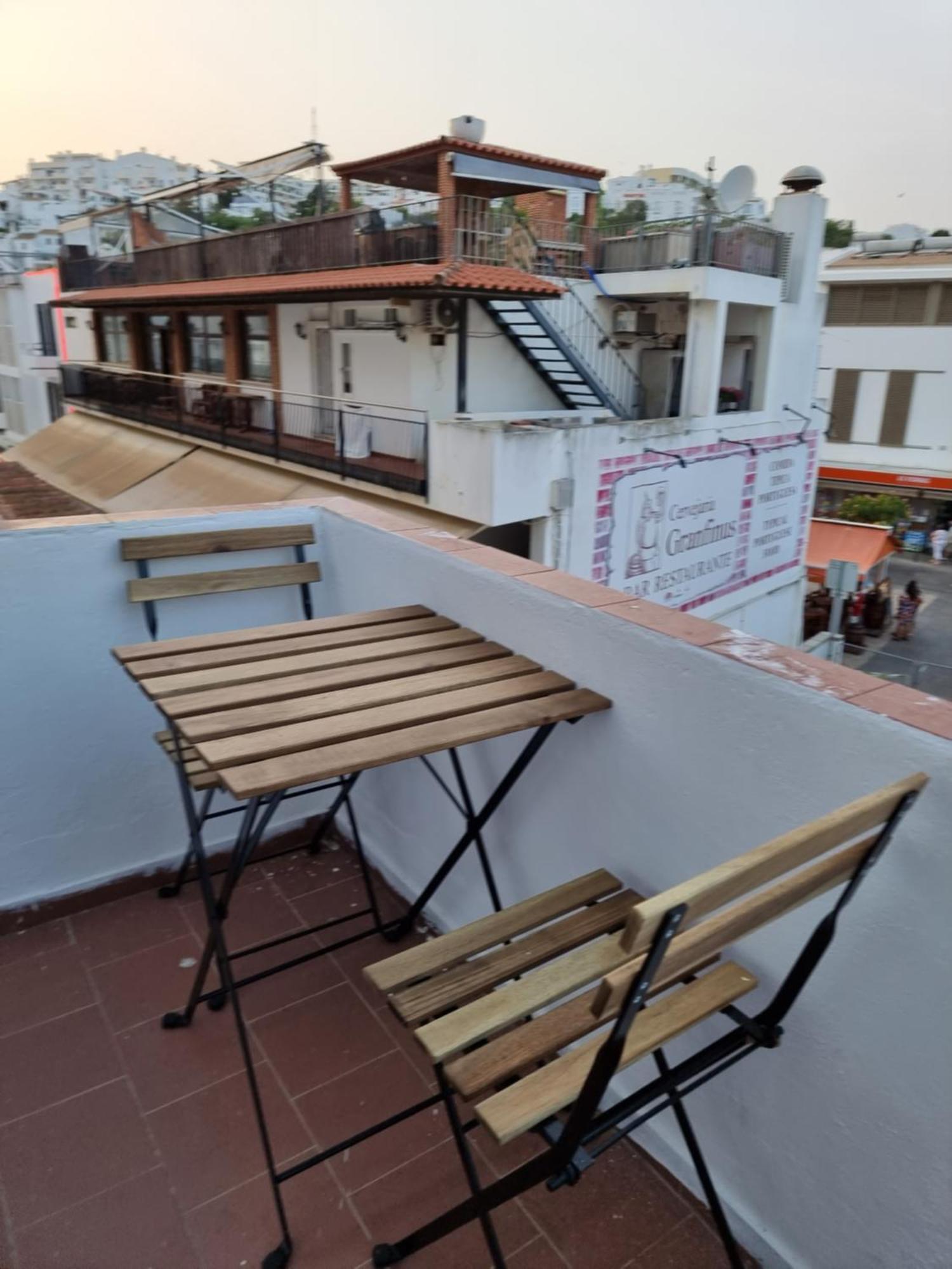 Wonder Charm Guesthouse Albufeira Quarto foto