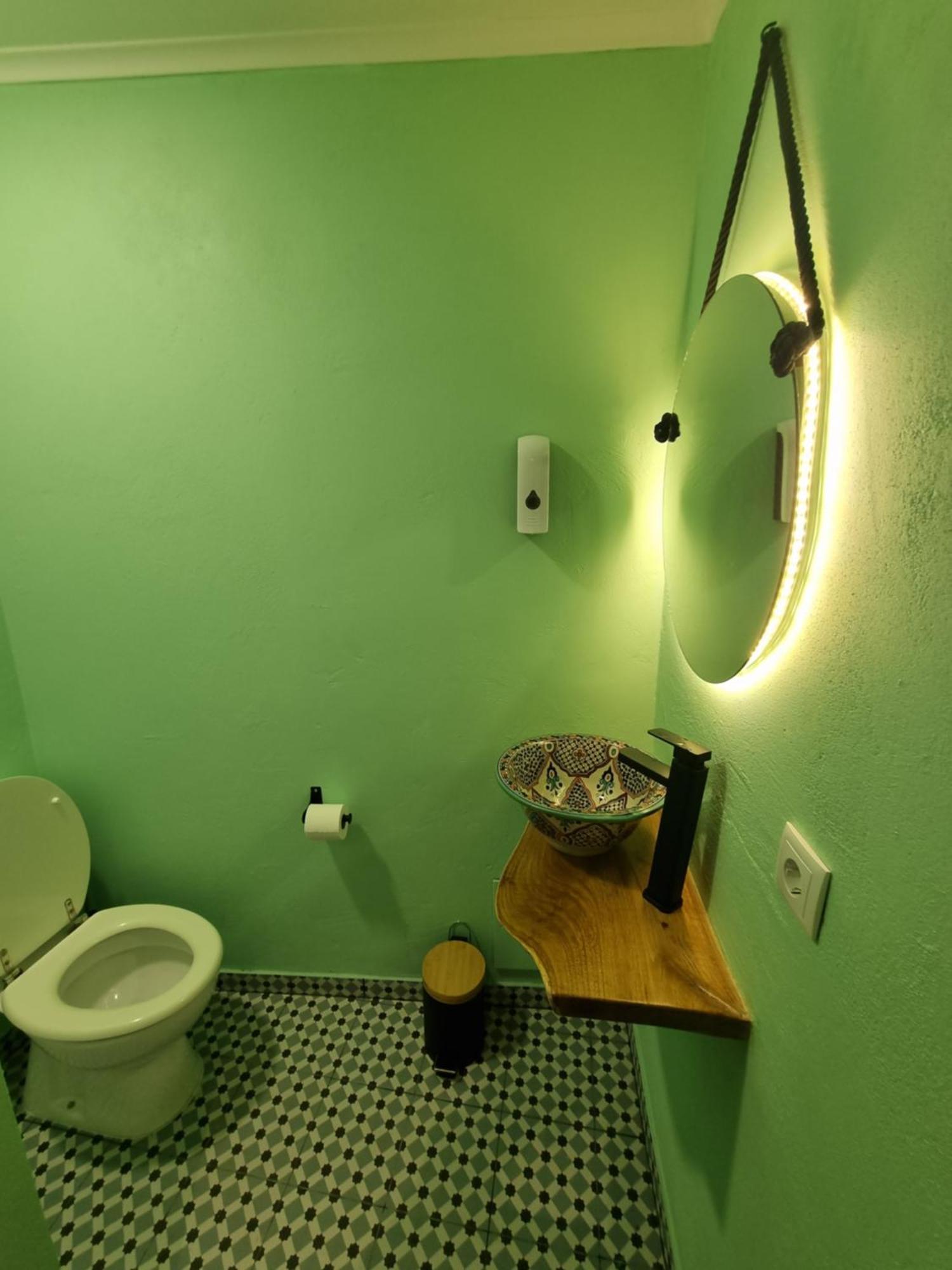 Wonder Charm Guesthouse Albufeira Quarto foto